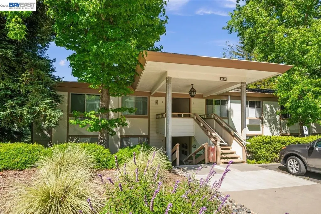 3441 Tice Creek Drive Walnut Creek CA 94595