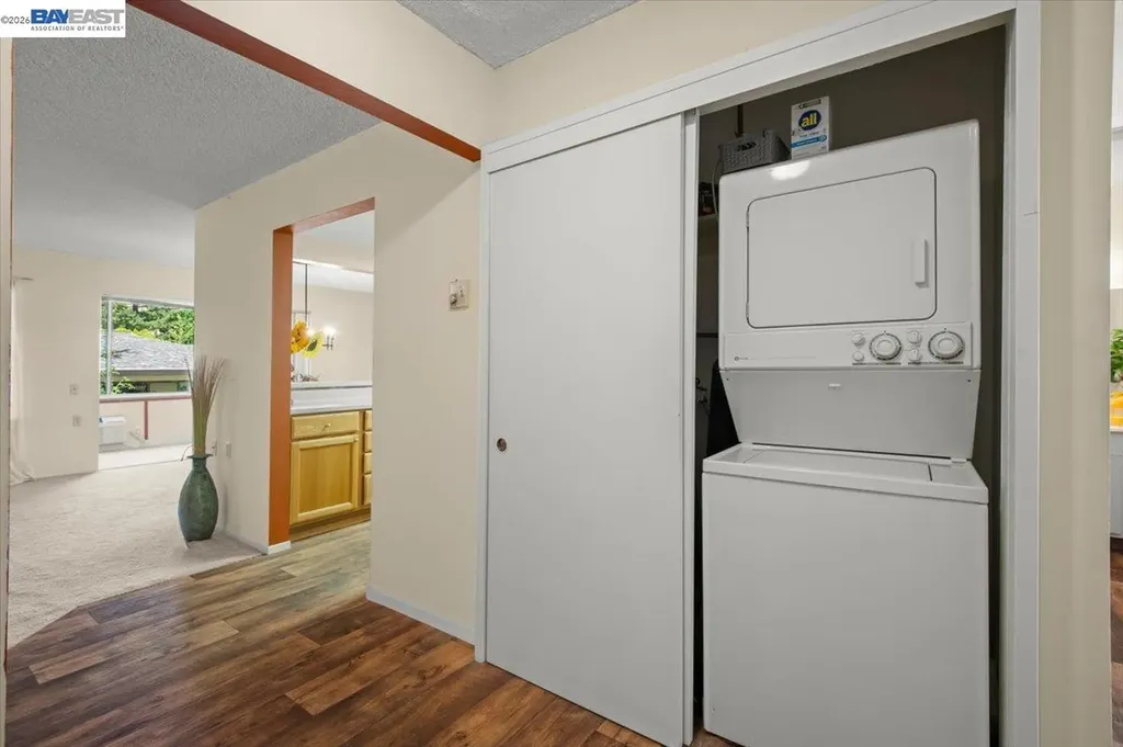 3441 Tice Creek Drive Walnut Creek CA 94595