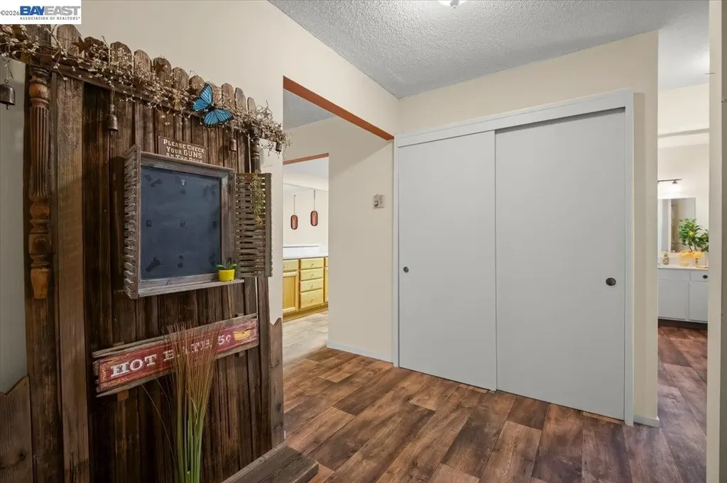 3441 Tice Creek Drive Walnut Creek CA 94595
