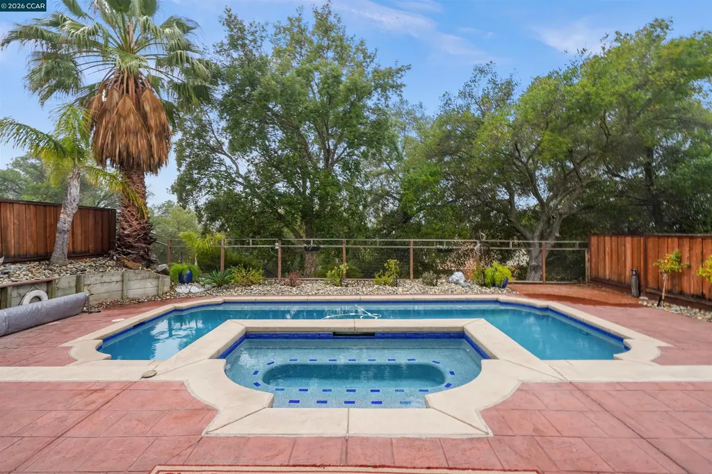 2063 Bluerock Court Concord CA 94521