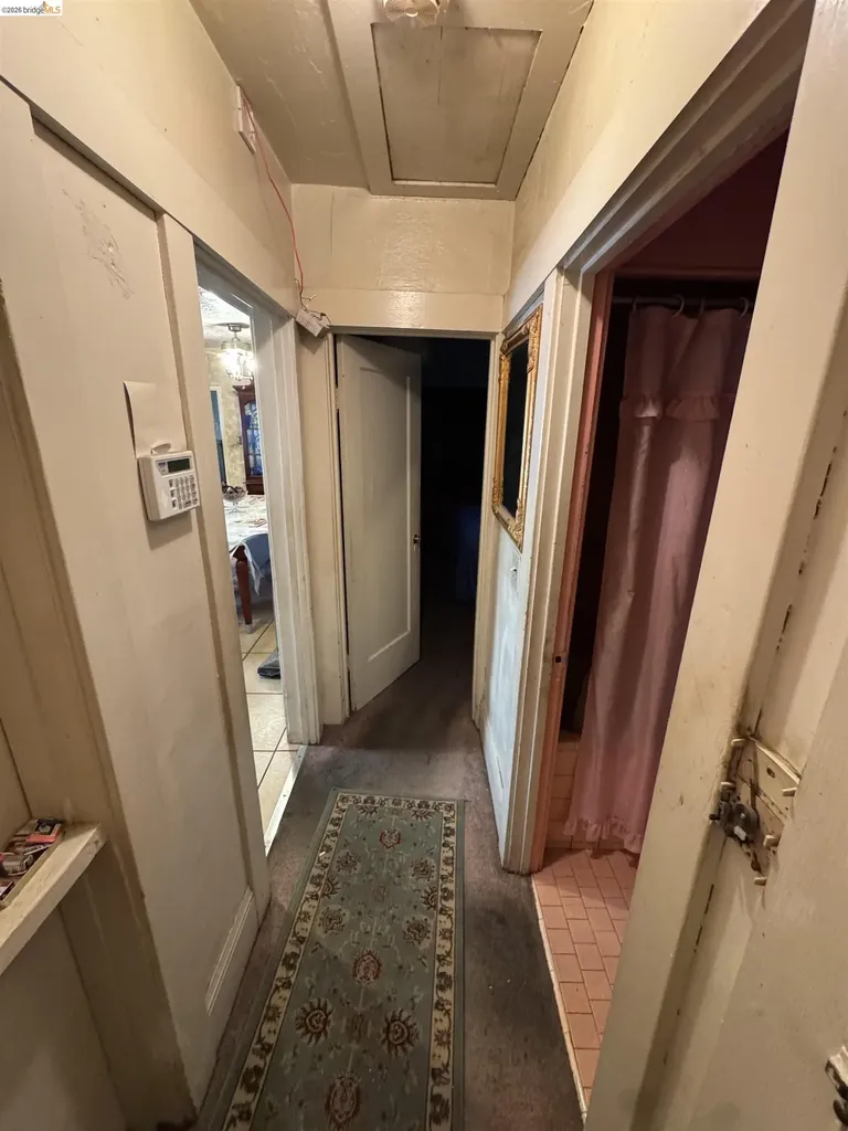 2233 85th Avenue Oakland CA 94605