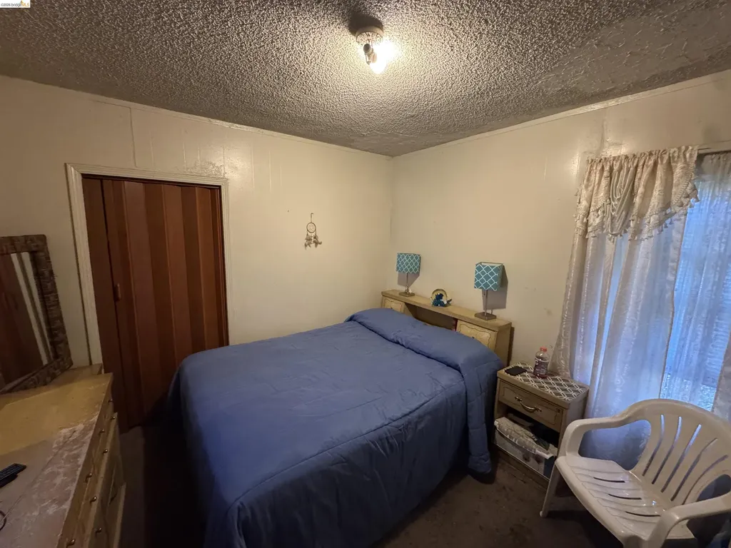 2233 85th Avenue Oakland CA 94605