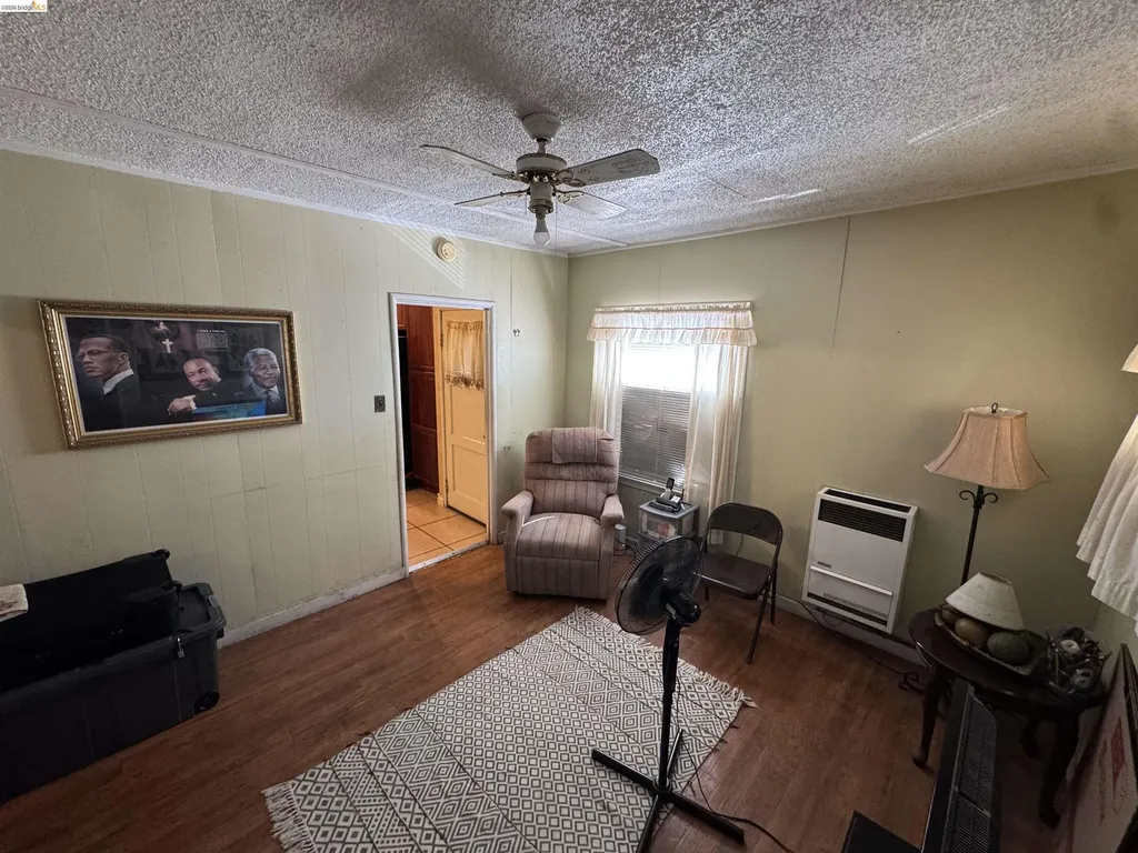 2233 85th Avenue Oakland CA 94605