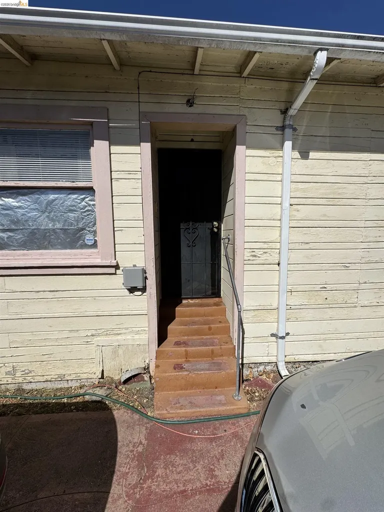 2233 85th Avenue Oakland CA 94605