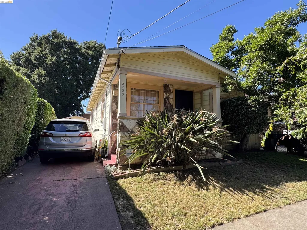 2233 85th Avenue Oakland CA 94605