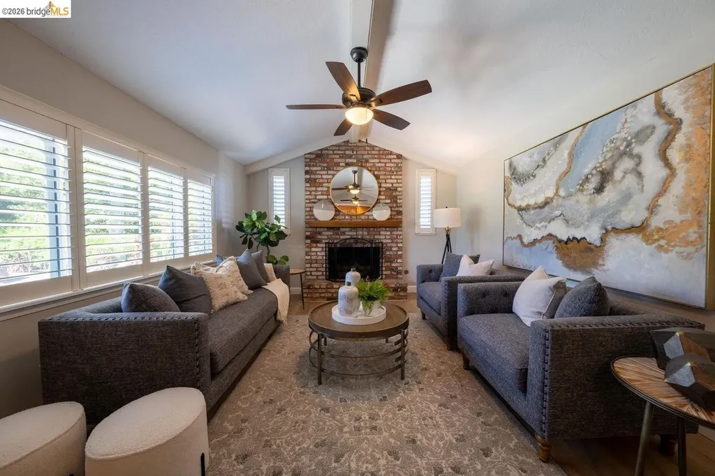 147 Loren Lane Oakley CA 94561