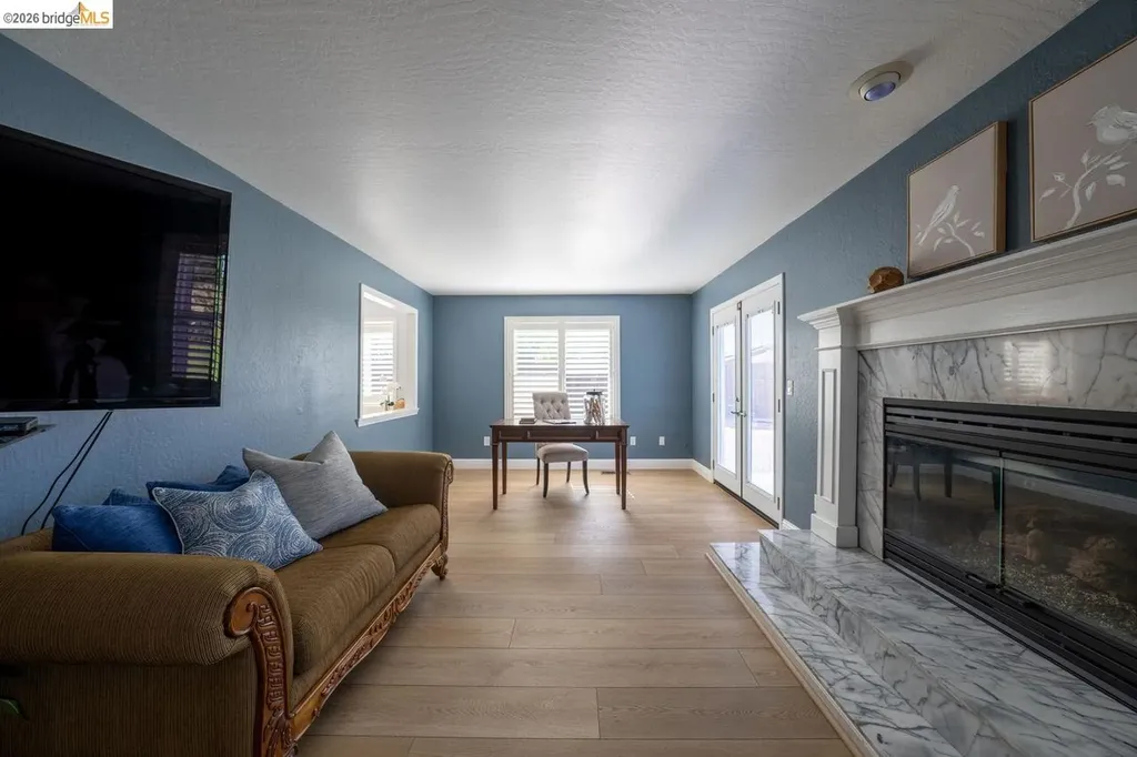 147 Loren Lane Oakley CA 94561
