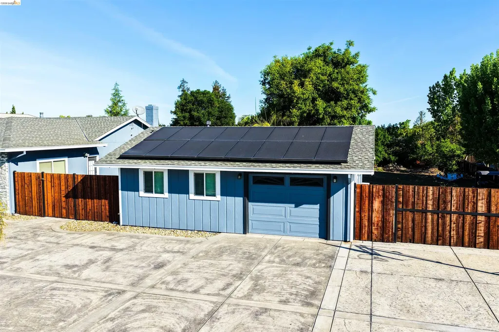 147 Loren Lane Oakley CA 94561