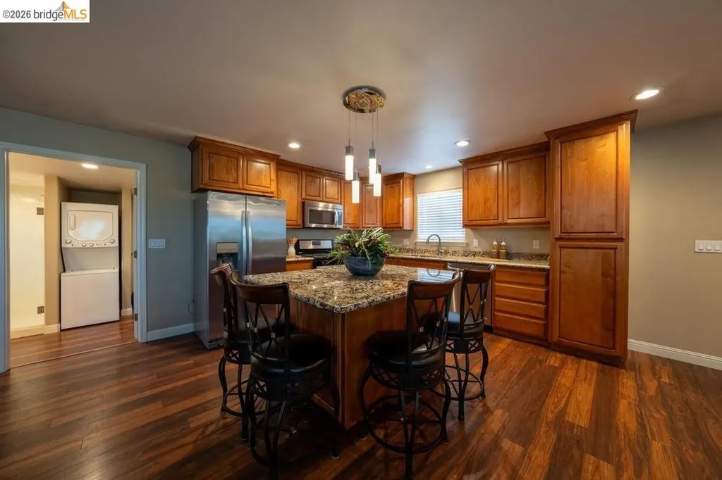 147 Loren Lane Oakley CA 94561