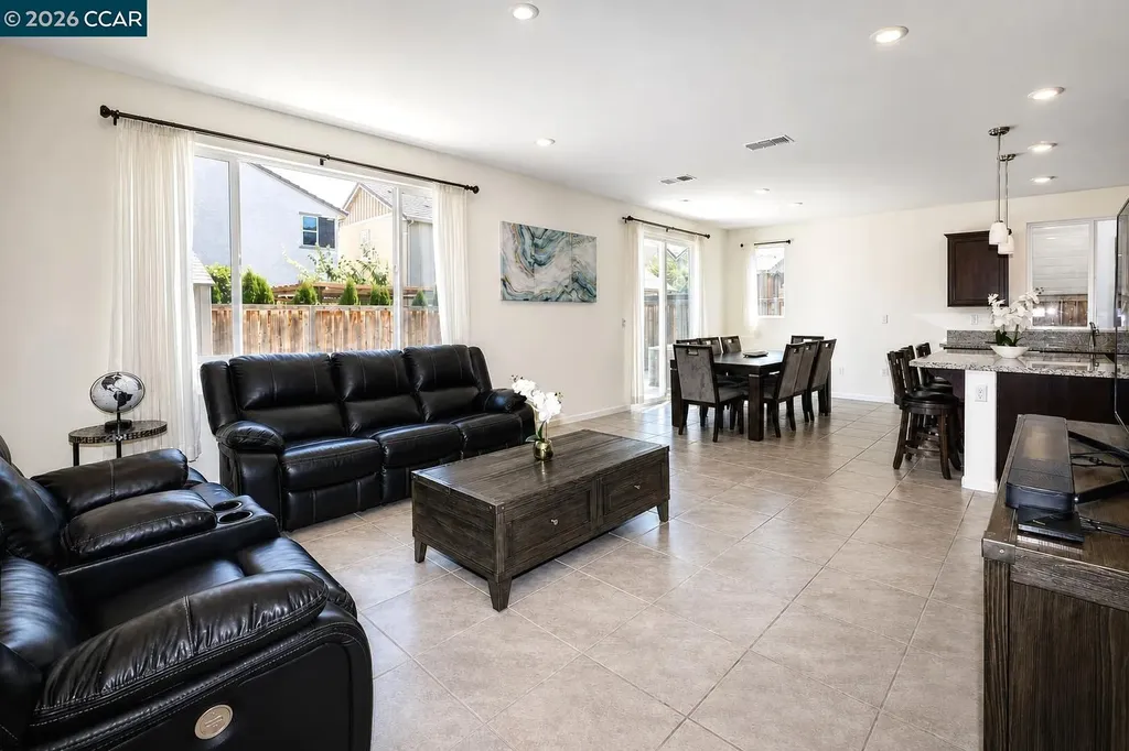 294 Caputo Circle Oakley CA 94561