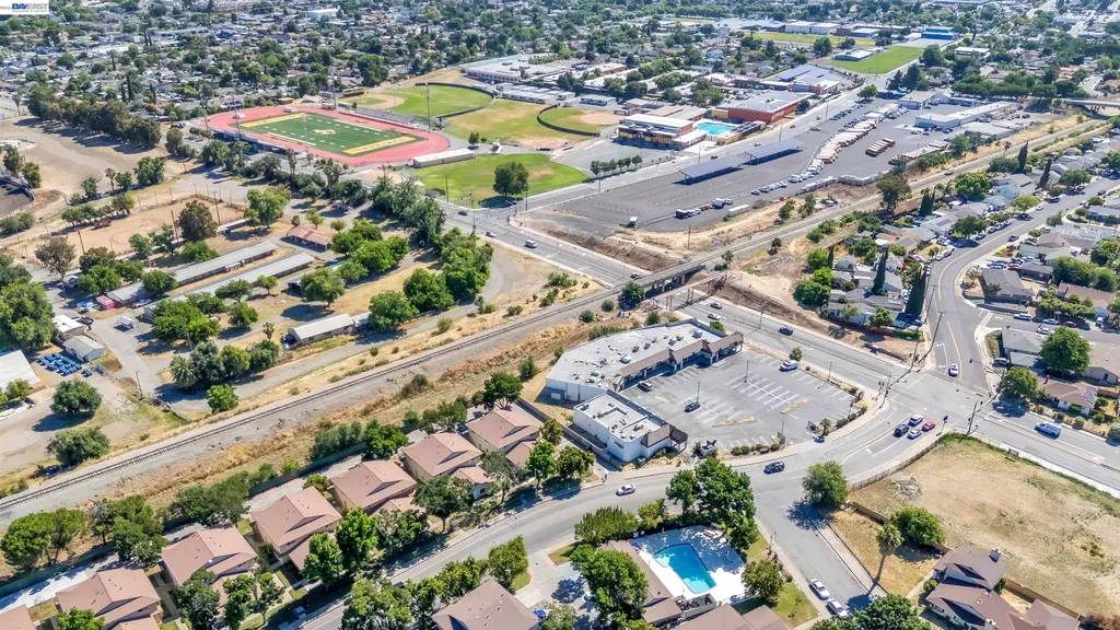 2300 Peppertree Way Antioch CA 94509