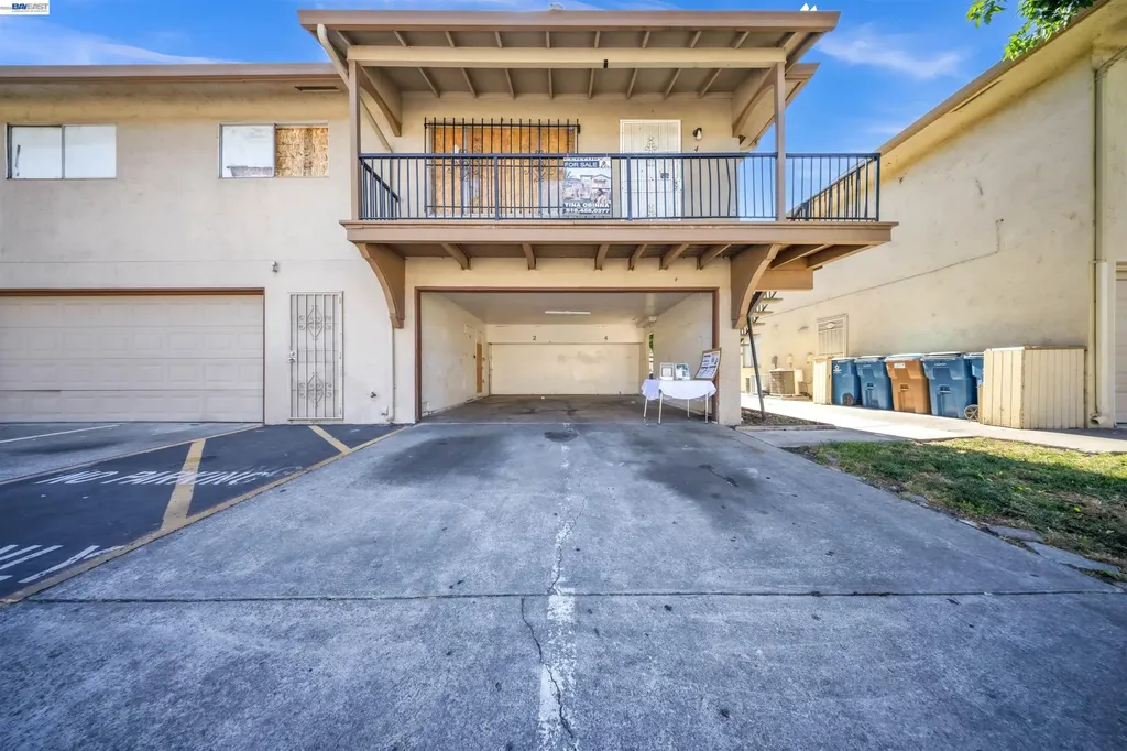 2300 Peppertree Way Antioch CA 94509