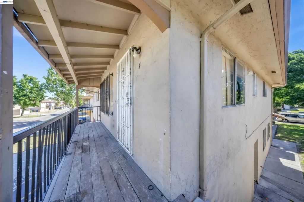 2300 Peppertree Way Antioch CA 94509