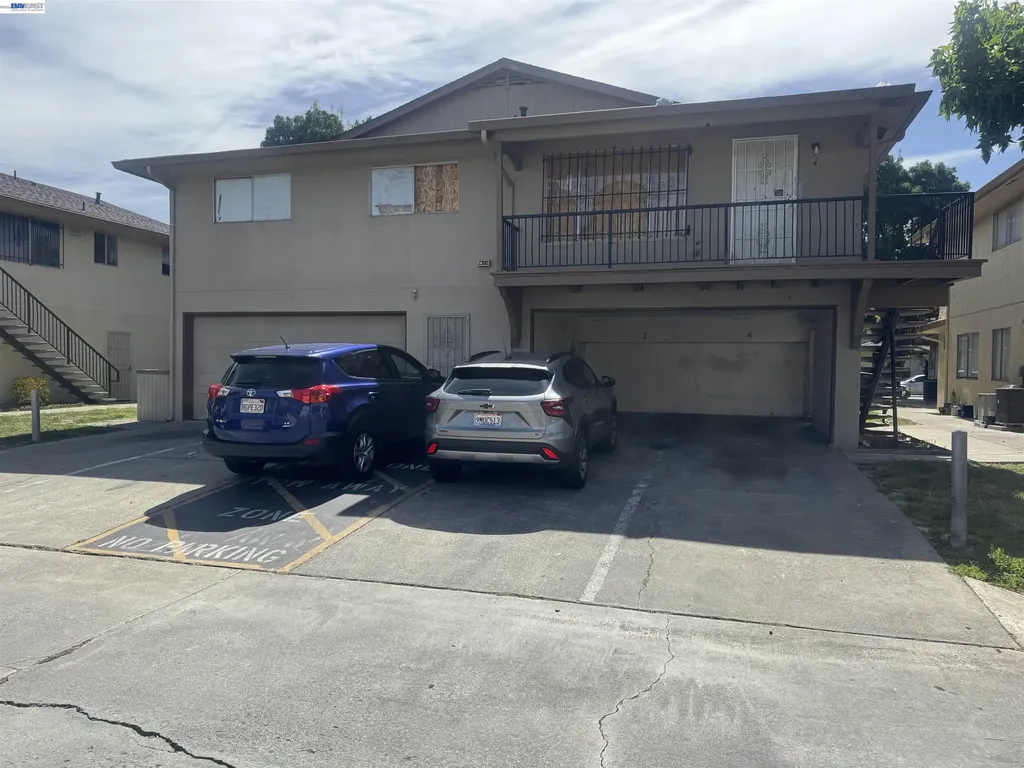 2300 Peppertree Way Antioch CA 94509