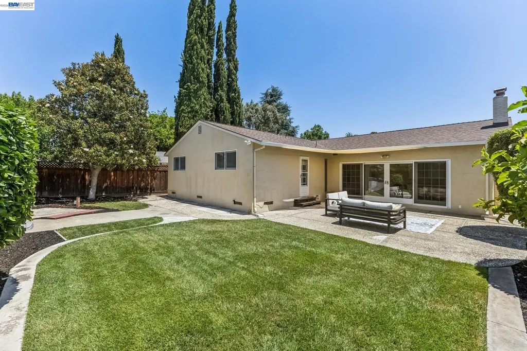 1684 Ramblewood Way Pleasanton CA 94566