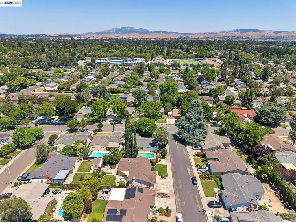 1684 Ramblewood Way Pleasanton CA 94566