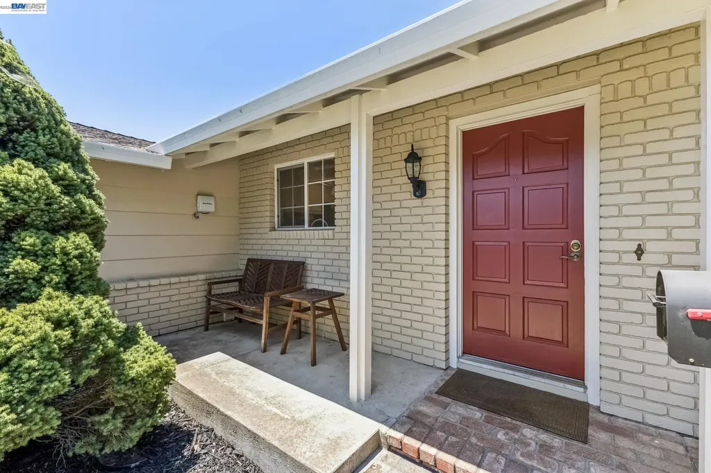 1684 Ramblewood Way Pleasanton CA 94566