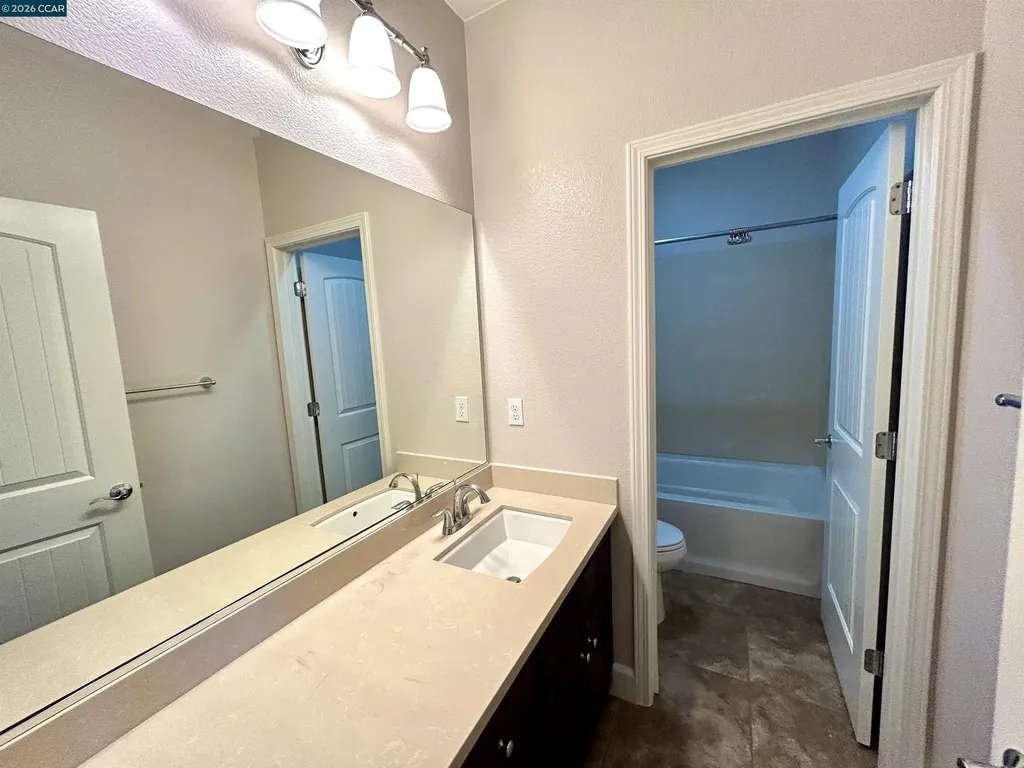 3373 Central Parkway Dublin CA 94568