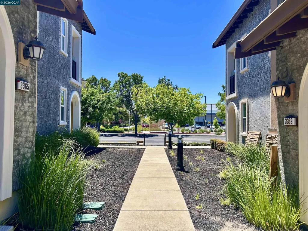 3373 Central Parkway Dublin CA 94568