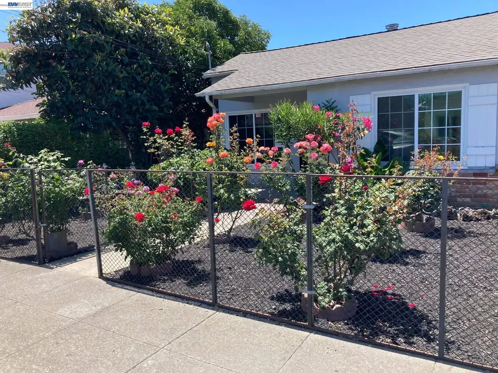 6631 Lucille Street Oakland CA 94621