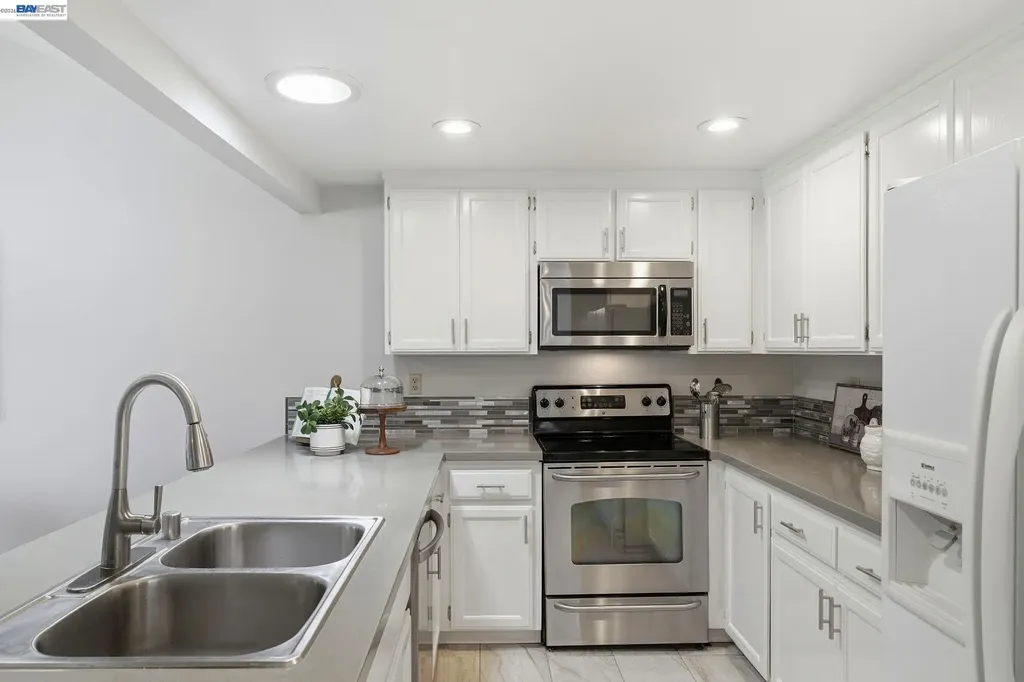 342 Lone Oak Drive Pleasanton CA 94566