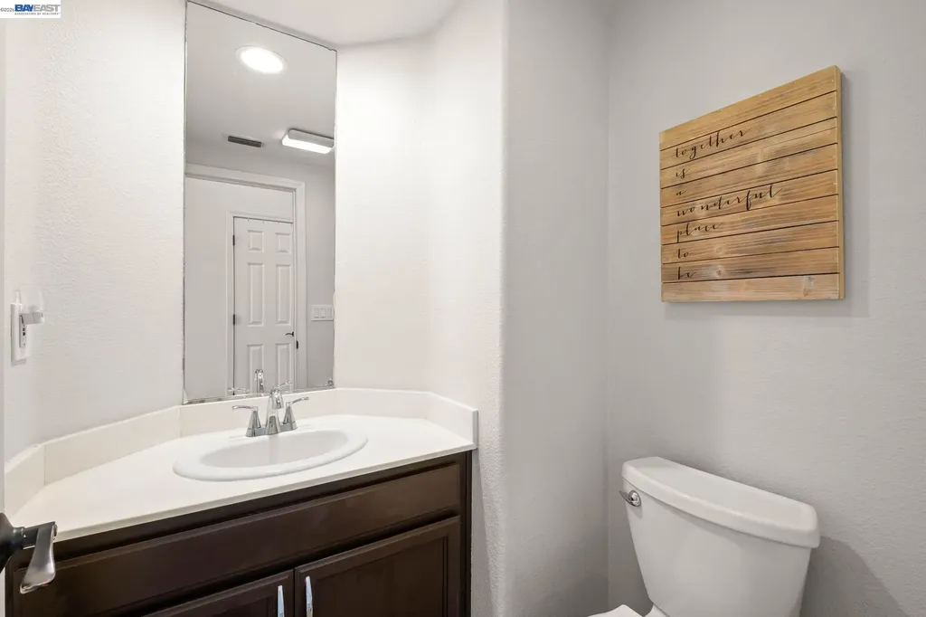 2466 Yosemite Way Discovery Bay CA 94505