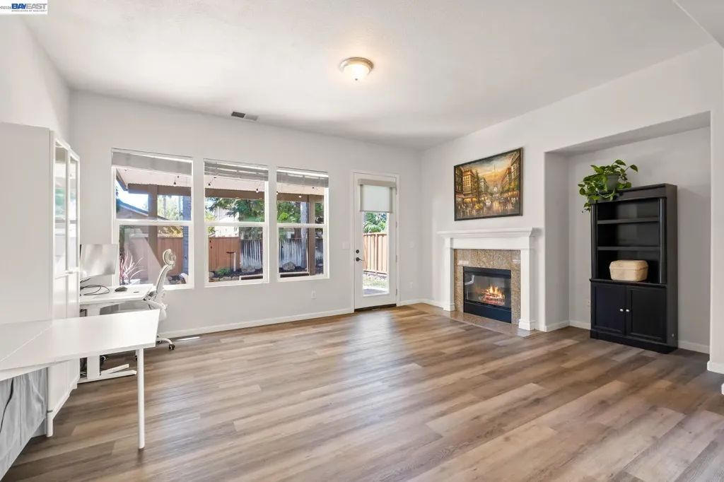 2466 Yosemite Way Discovery Bay CA 94505