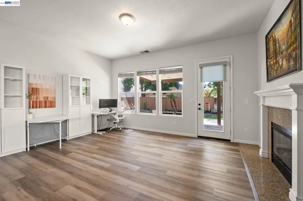 2466 Yosemite Way Discovery Bay CA 94505