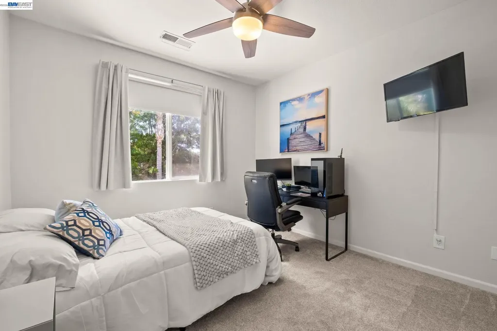 2466 Yosemite Way Discovery Bay CA 94505
