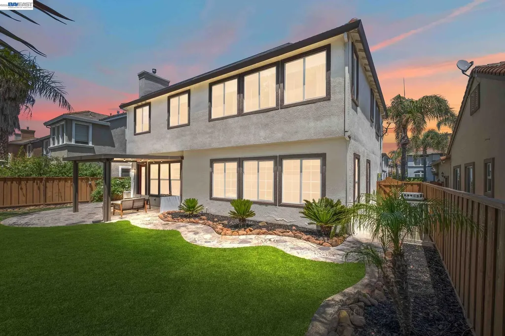2466 Yosemite Way Discovery Bay CA 94505