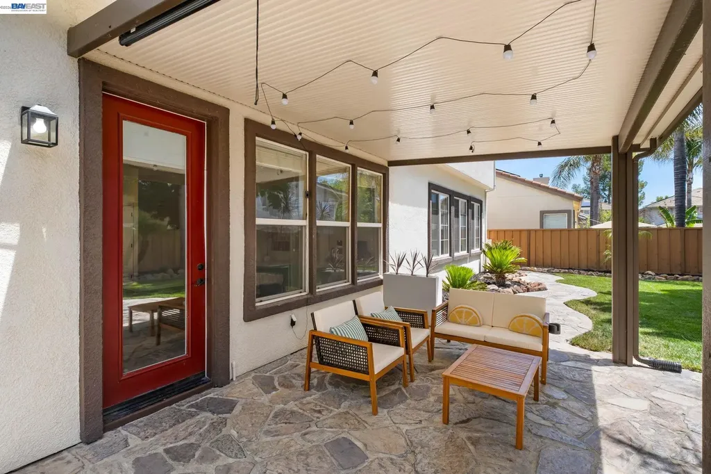 2466 Yosemite Way Discovery Bay CA 94505
