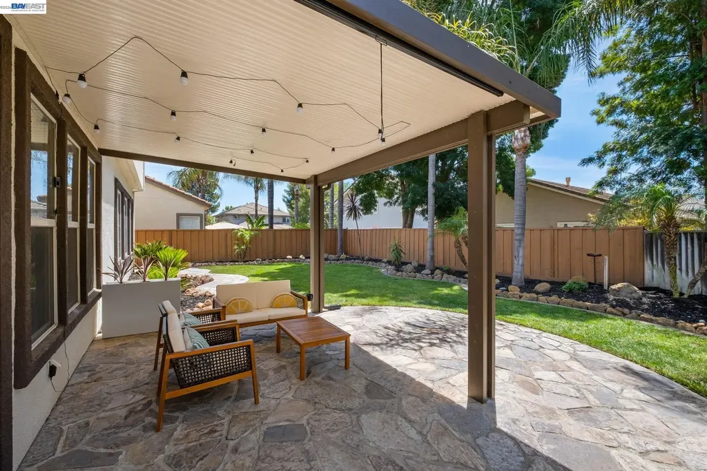 2466 Yosemite Way Discovery Bay CA 94505