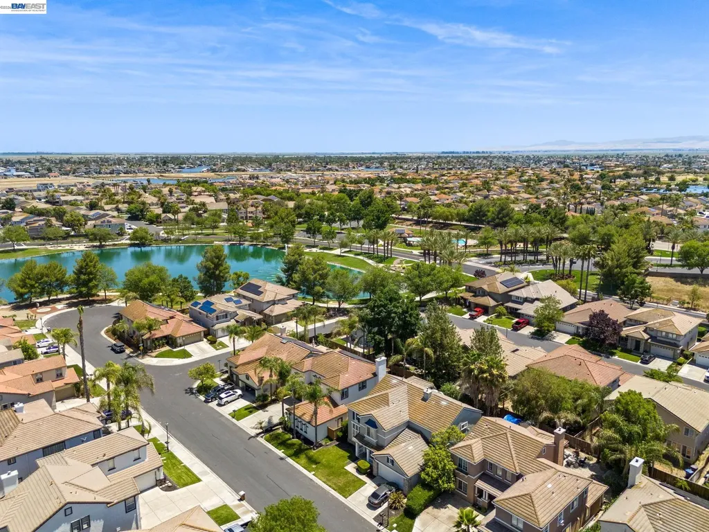 2466 Yosemite Way Discovery Bay CA 94505