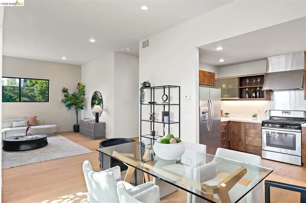 1406 San Pablo Avenue Berkeley CA 94702