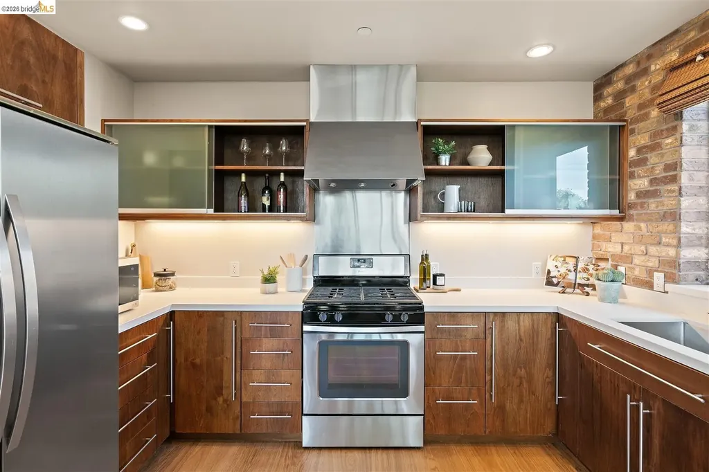 1406 San Pablo Avenue Berkeley CA 94702