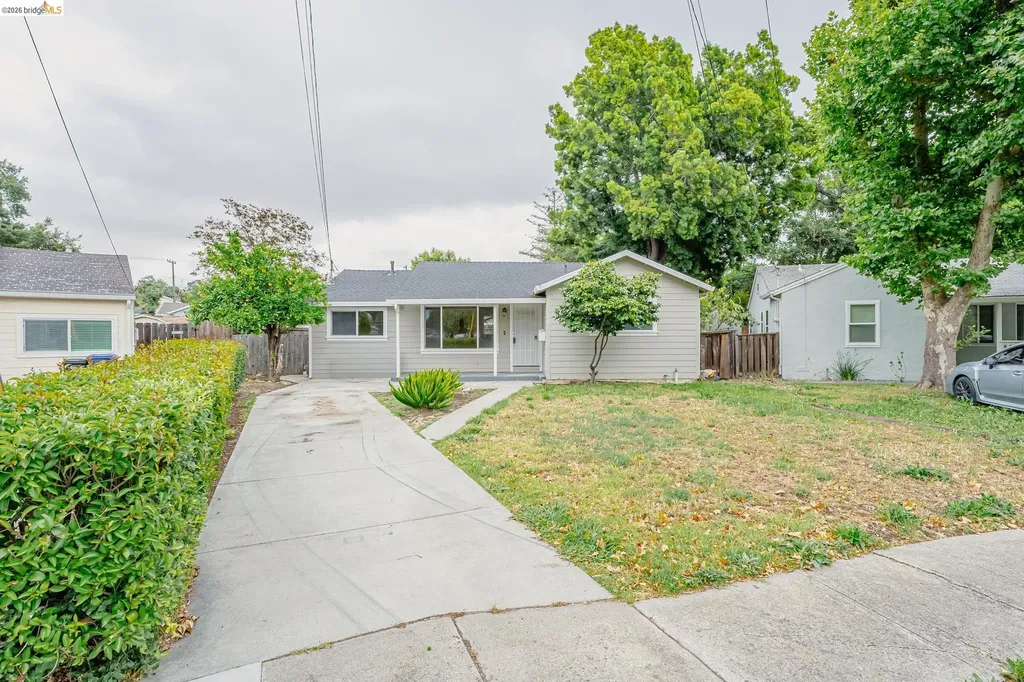 2465 Mountain View Drive Concord CA 94520