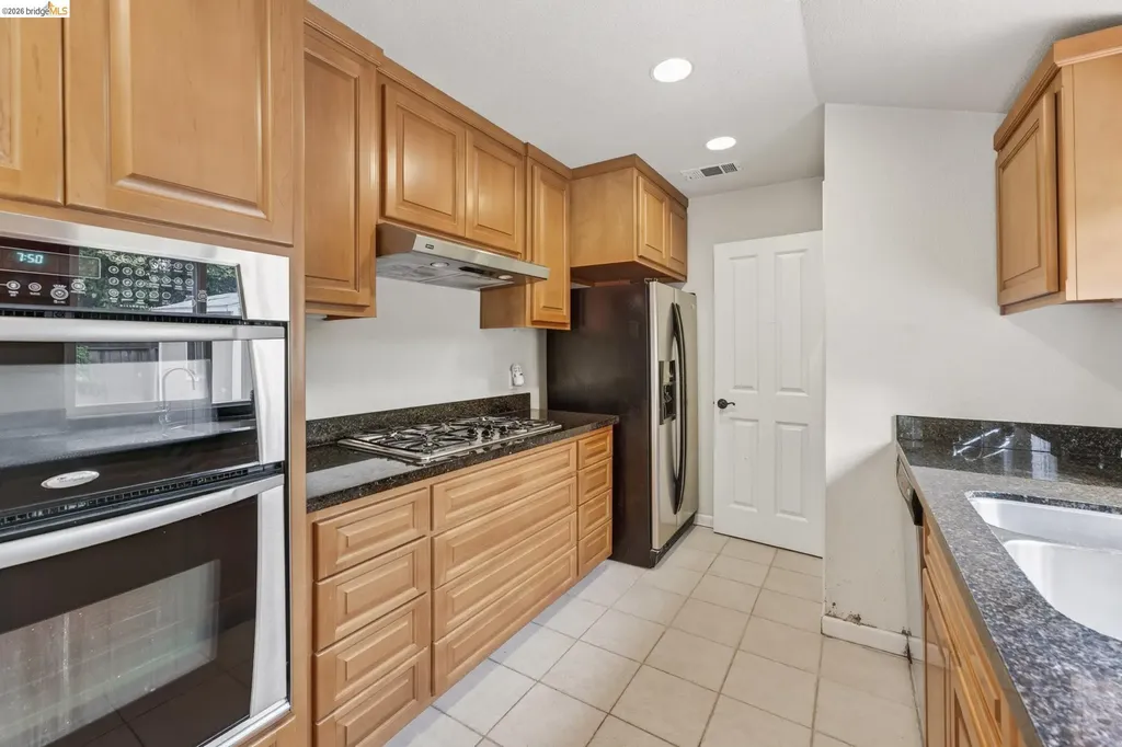 2465 Mountain View Drive Concord CA 94520