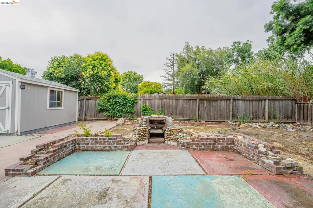 2465 Mountain View Drive Concord CA 94520