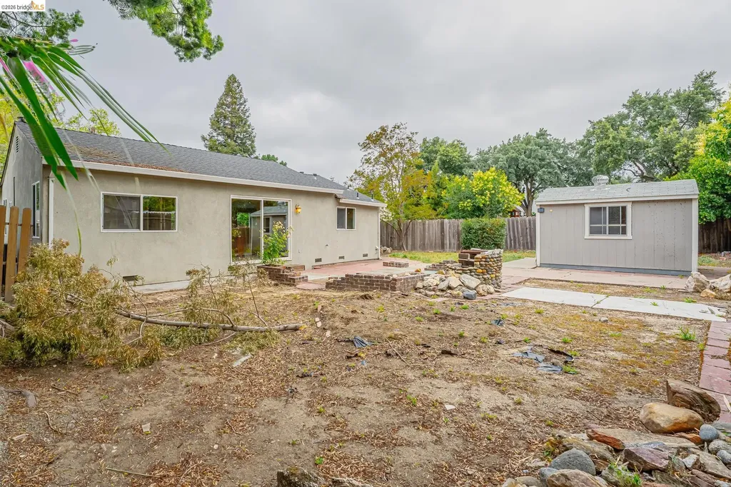 2465 Mountain View Drive Concord CA 94520