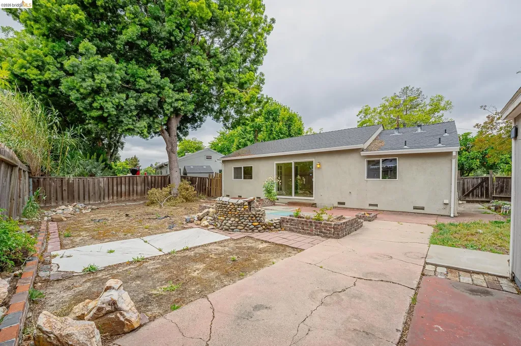 2465 Mountain View Drive Concord CA 94520