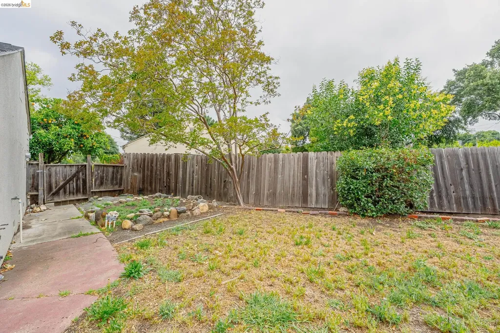 2465 Mountain View Drive Concord CA 94520