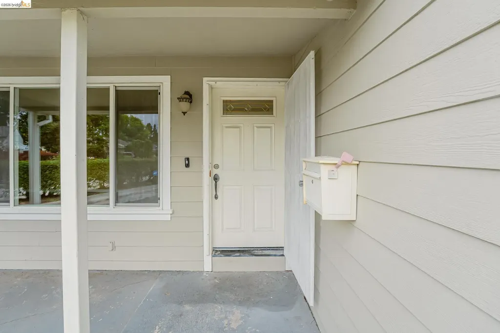2465 Mountain View Drive Concord CA 94520