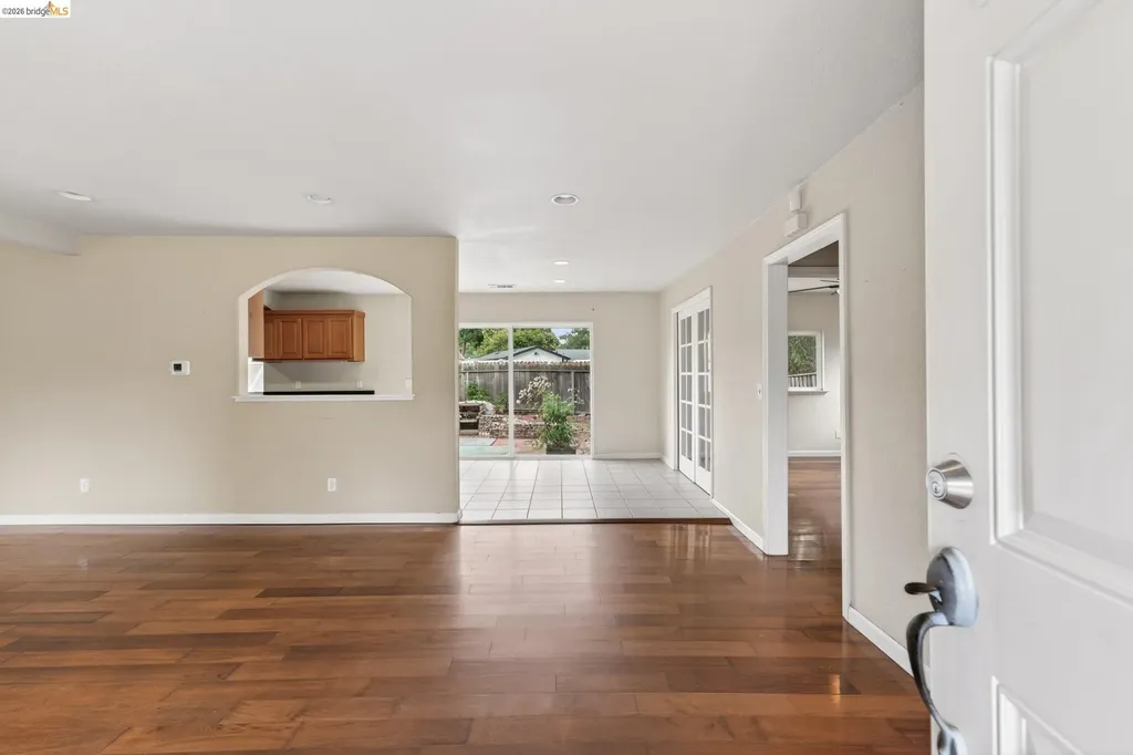 2465 Mountain View Drive Concord CA 94520
