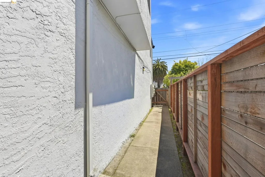 3425 Carlson Boulevard El Cerrito CA 94530