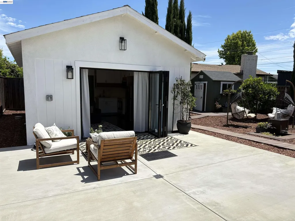 38507 Overacker Avenue Fremont CA 94536