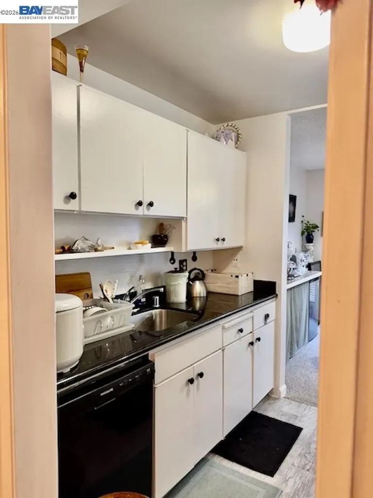 3 Captain Drive Emeryville CA 94608