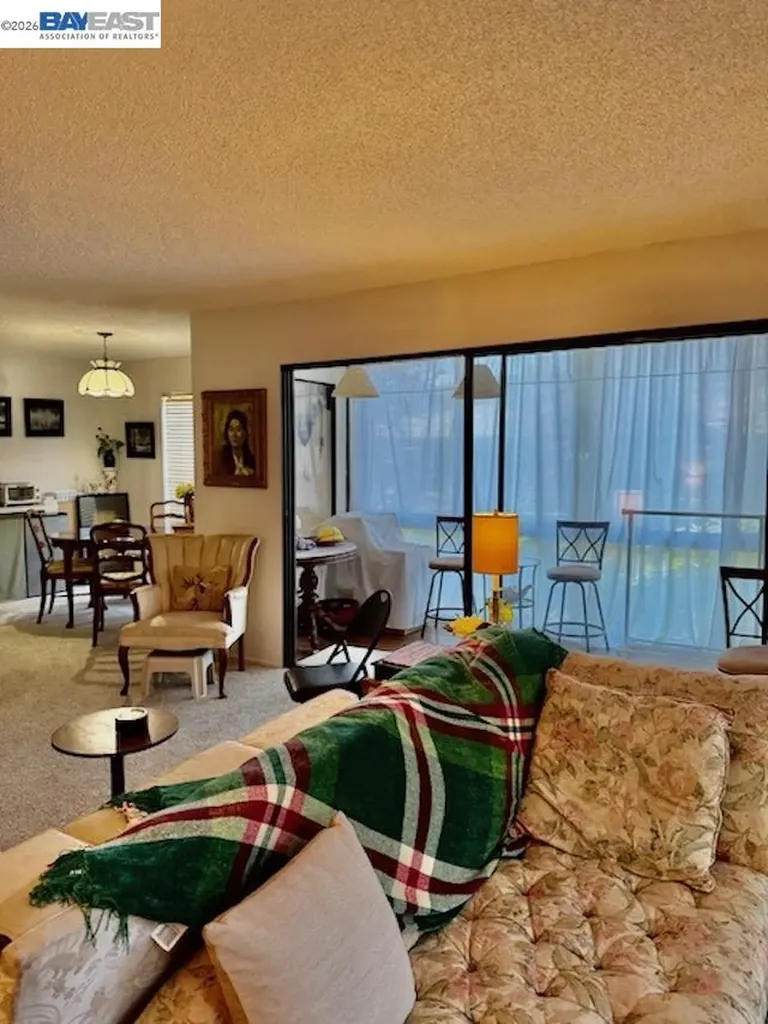 3 Captain Drive Emeryville CA 94608