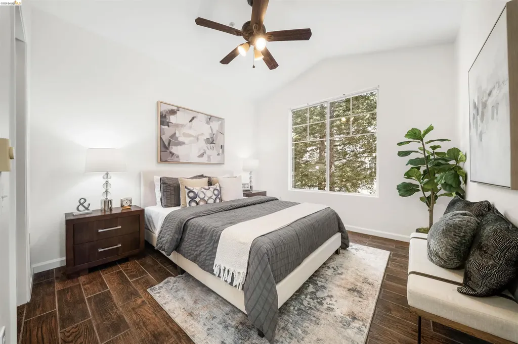 280 Caldecott Oakland CA 94618