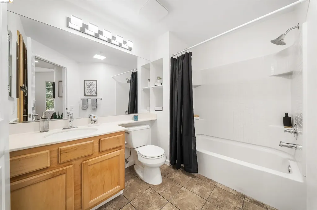 280 Caldecott Oakland CA 94618