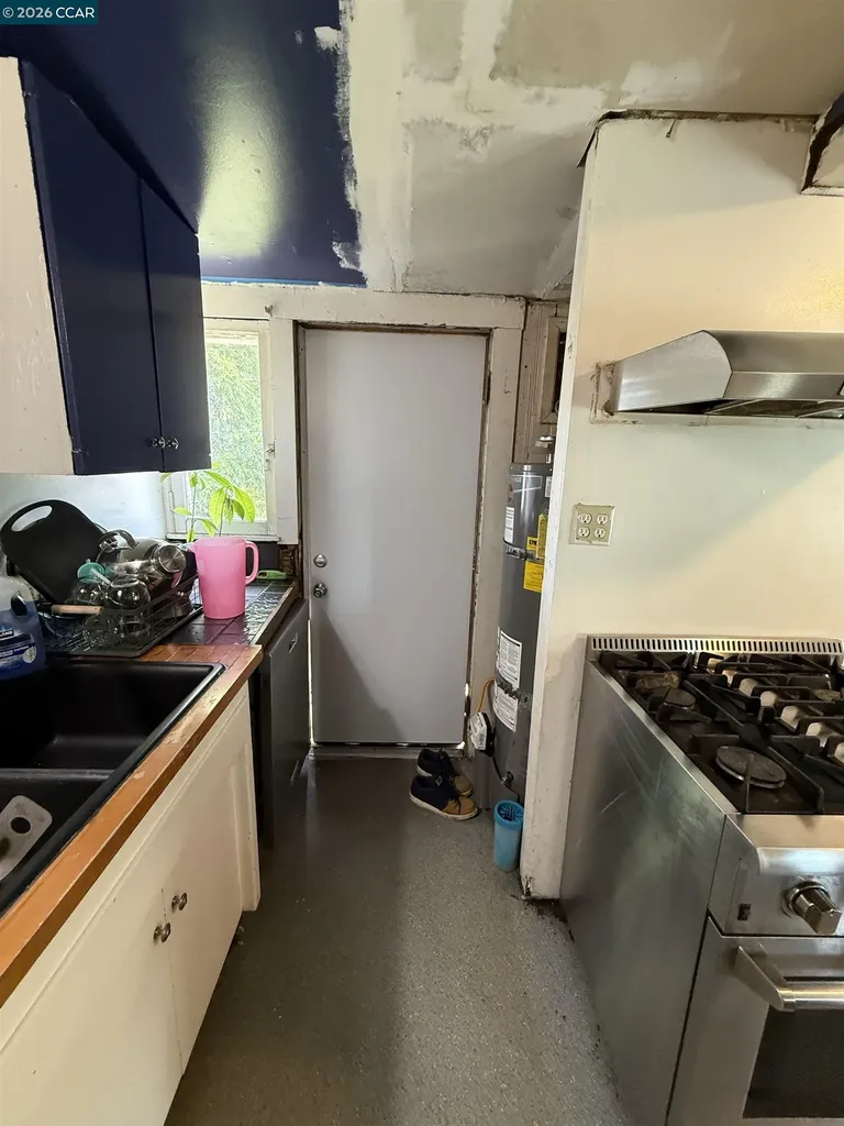 515 28th Street Oakland CA 94609